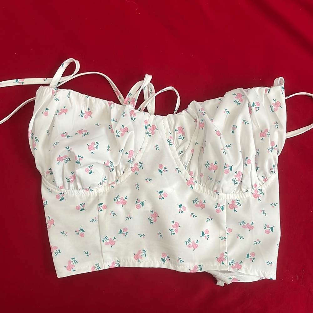 Shein small corset still top